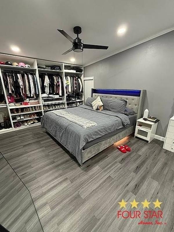 1990 PALM   Home