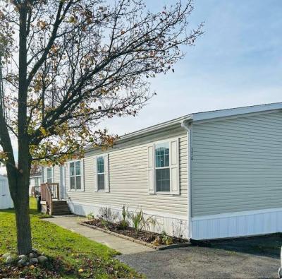 Mobile Home at 376 Nuttall Branch Oxford, MI 48371