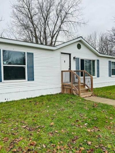 Mobile Home at 225 Parker Lake Dr Oxford, MI 48371