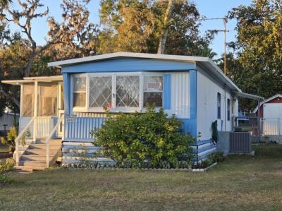 Mobile Home at 36433 Shady Oaks Dr Dade City, FL 33525