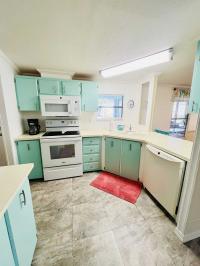1986 Meri Manufactured Home