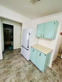 1986 Meri Manufactured Home