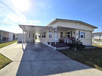 Mobile Home at 504 44th Ave E Lot R-9 Bradenton, FL 34203