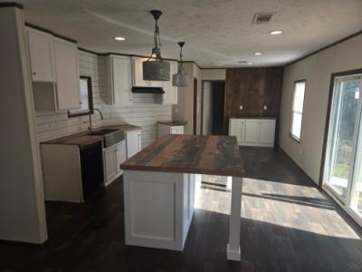 Photo 3 of 7 of home located at 9487 Highway 90 Milton, FL 32583
