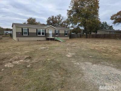 Mobile Home at 22811 Copper Canyon Dr Elmendorf, TX 78112