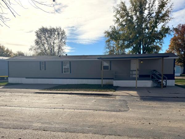 1989 Schult Mobile Home For Sale