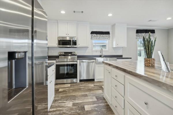 2024 Clayton 40 Savannah Living  Home