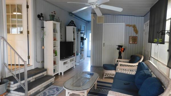 1977 SKYL  Home
