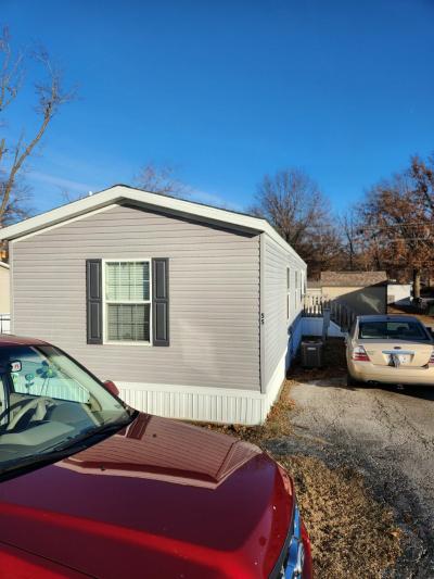 Mobile Home at 4901 S Valley View Rd, Lot 55 Blue Springs, MO 64015