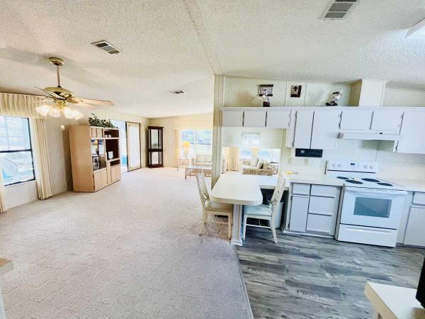 1989 Meri Manufactured Home