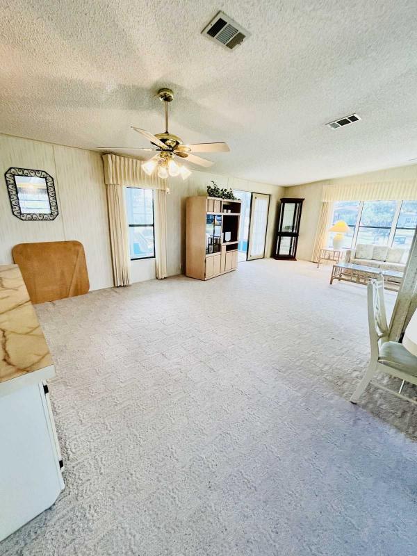 1989 Meri Manufactured Home