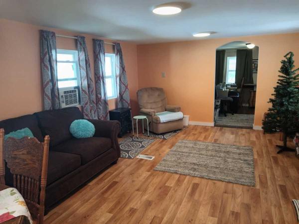1979 Manufactured Home
