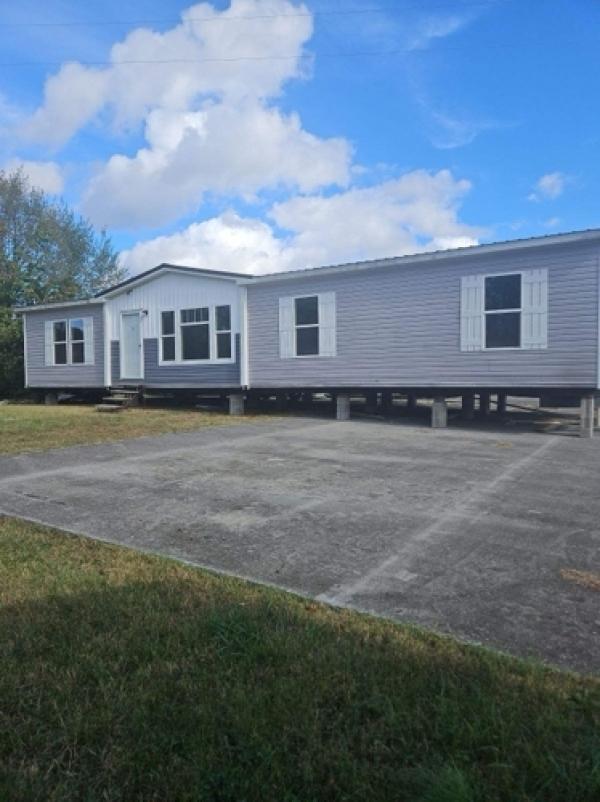 2019 MAGNOLIA MANOR Mobile Home For Sale