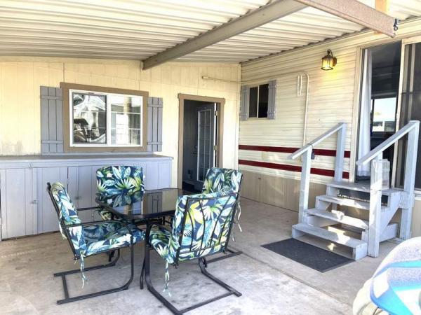 1984 Villa Manufactured Home