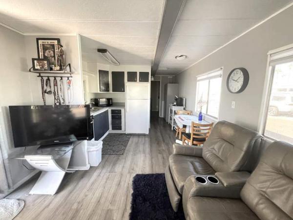 1984 Villa Manufactured Home