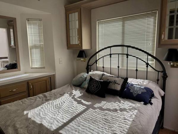 1994 OakP Manufactured Home
