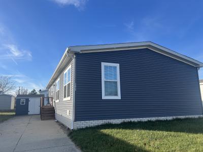 Mobile Home at 8783 Ashlyn Dr Newport, MI 48166