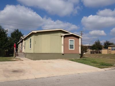 Mobile Home at 7460 Kitty Hawk Rd. Site 413 Converse, TX 78109