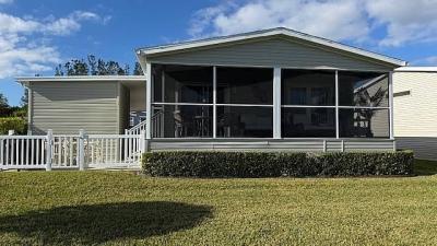 Photo 2 of 18 of home located at 1113 W Lakeview Sebastian, FL 32958