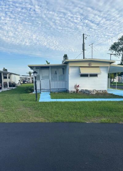 Mobile Home at 918 Reed Canal Road Lot 400 South Daytona, FL 32119