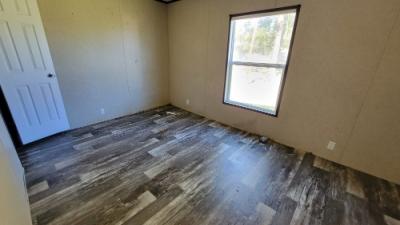 Photo 5 of 13 of home located at 1441 Beachmont Dr Lake Charles, LA 70611