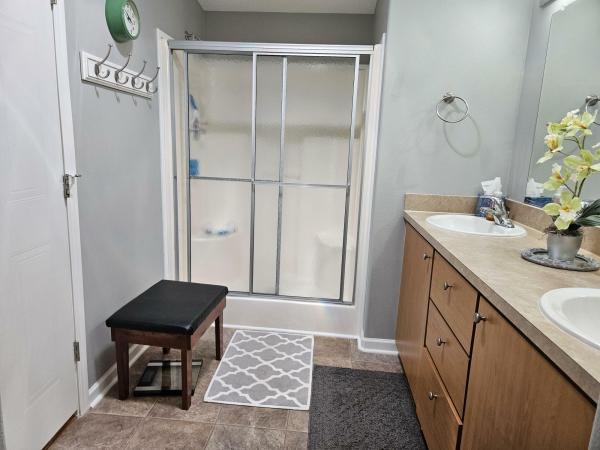 2005 Skyline 7216CT Mobile Home
