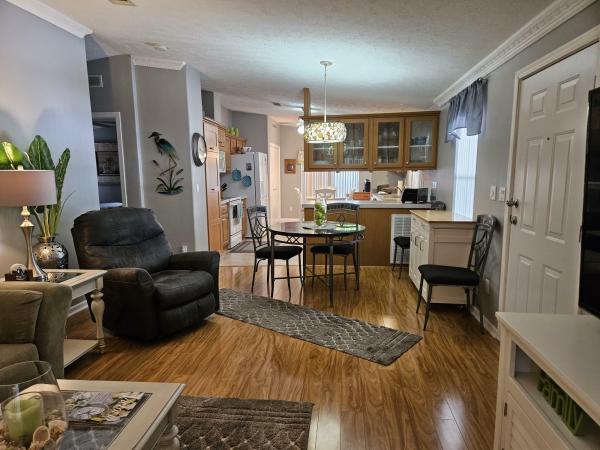 2005 Skyline 7216CT Mobile Home
