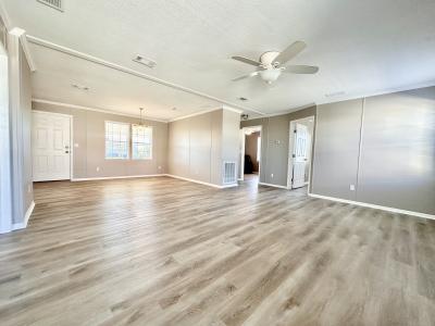 Photo 3 of 14 of home located at 2620 Pier Drive Ruskin, FL 33570