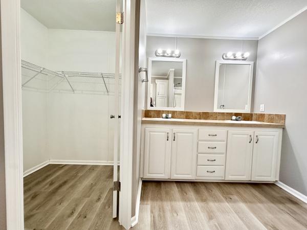 2015 Jacobsen Mobile Home