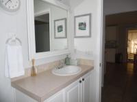 2005 Homes of Merit T16445 Mobile Home