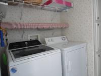 2005 Homes of Merit T16445 Mobile Home