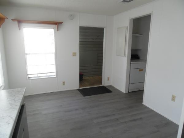 1994 PINE/MERI Mobile Home
