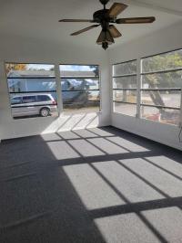 1981 twin Mobile Home