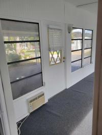 1981 twin Mobile Home