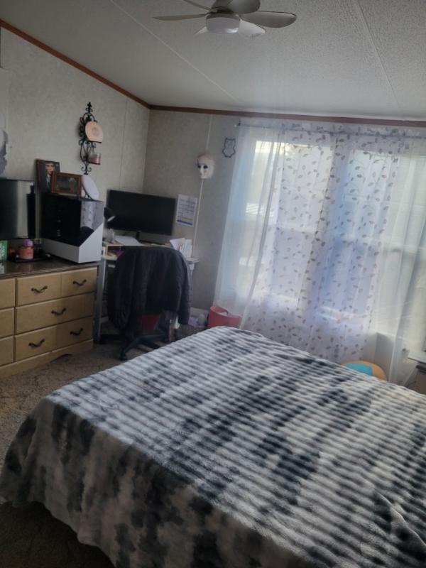 2001 Oakwood Manufactured Home