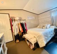 2017 Oak Creek Mobile Home