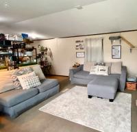 2017 Oak Creek Mobile Home