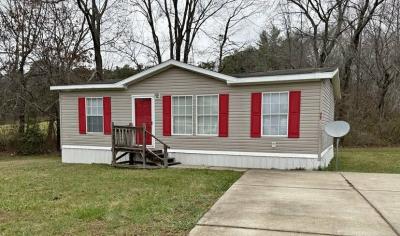 Mobile Home at 11 Monopoly Lane London, KY 40741