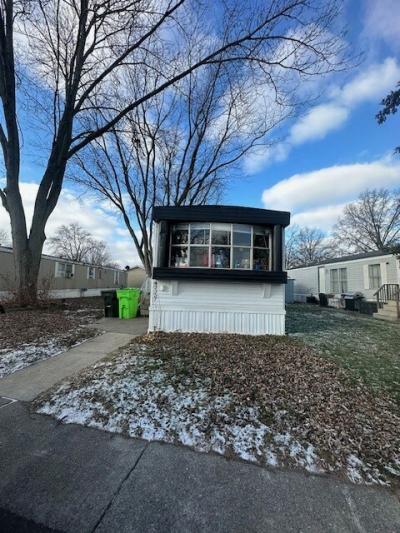 Mobile Home at 43357 Charlemagne Ave. #448 Sterling Heights, MI 48314