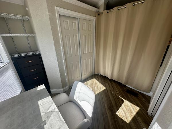 1990 Chariot Mobile Home