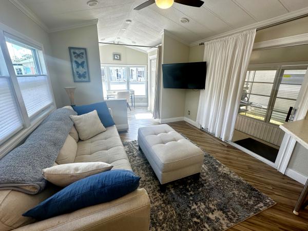 1990 Chariot Mobile Home