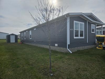 Mobile Home at 9756 Besants Ct Fenton, MI 48430