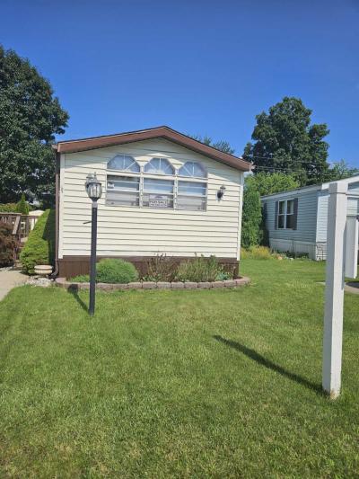 Mobile Home at 523 Meadows Circle E. Wixom, MI 48393