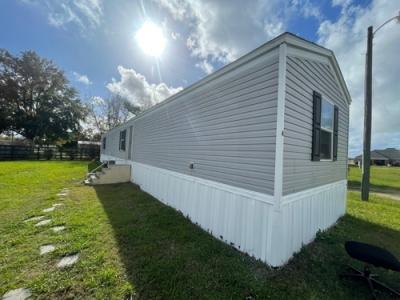 Mobile Home at 1112 Lebesque Rd Lot 4 Lafayette, LA 70507