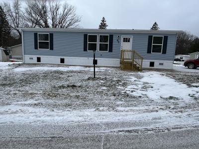 Mobile Home at 437 Darelnor Cadillac, MI 49601