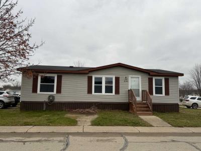 Mobile Home at 8305 Hidden Hollow Fenton, MI 48430