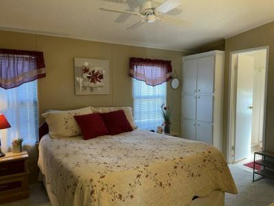 Photo 3 of 20 of home located at 34668 Misty Pines Lane Zephyrhills, FL 33541