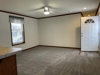 Photo 5 of 15 of home located at 1961 SE Summer Park Dr. #144 Ankeny, IA 50021