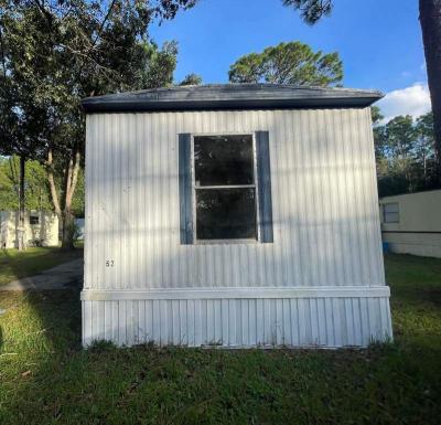 Photo 2 of 6 of home located at 10166 103rd Street, Lot #52 Jacksonville, FL 32210