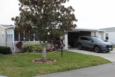 Photo 2 of 29 of home located at 1613 Deverly Dr. Lot #845 Lakeland, FL 33801